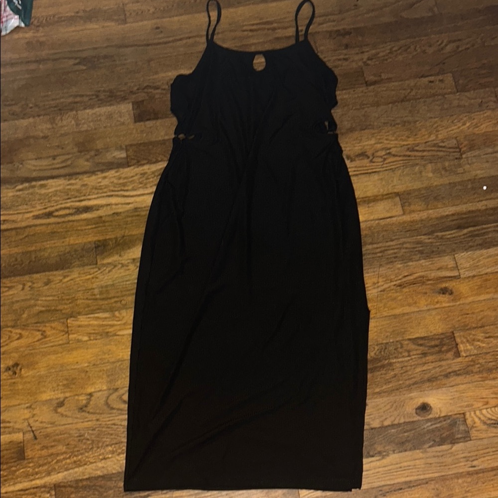 Derek Heart Black Sheath Midi Dress